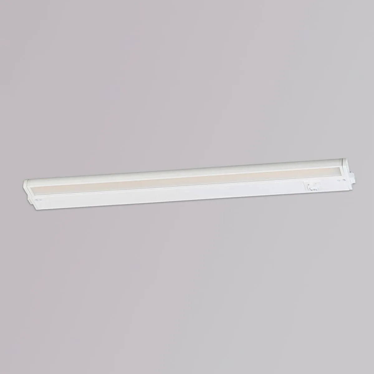 CounterMax 5K 24 Inch LED Under Cabinet Light, 2700K to 5000K, 1560 Lumens, 120V, White