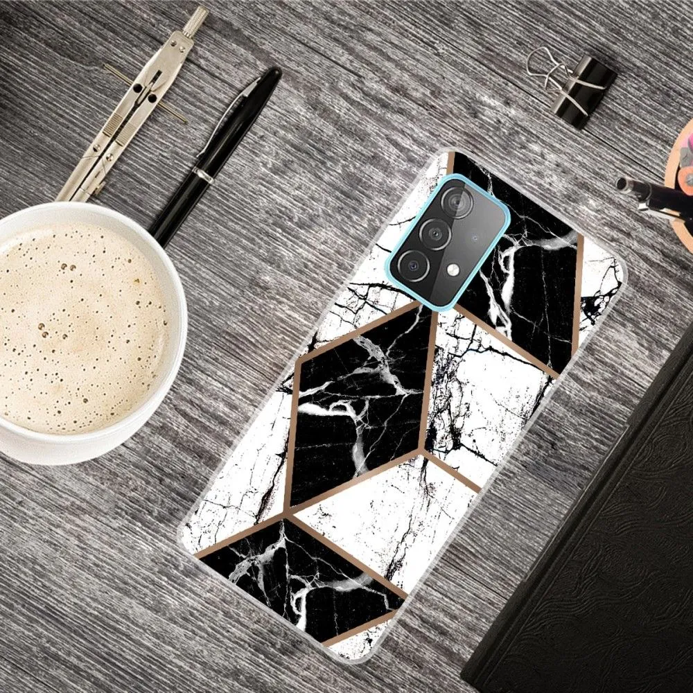 Deco Samsung Galaxy A73 case - Black and White Diamond