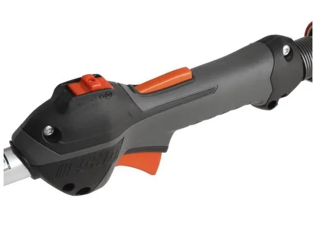 ECHO: Telescoping Pole Saw / Pruner PPT-2620