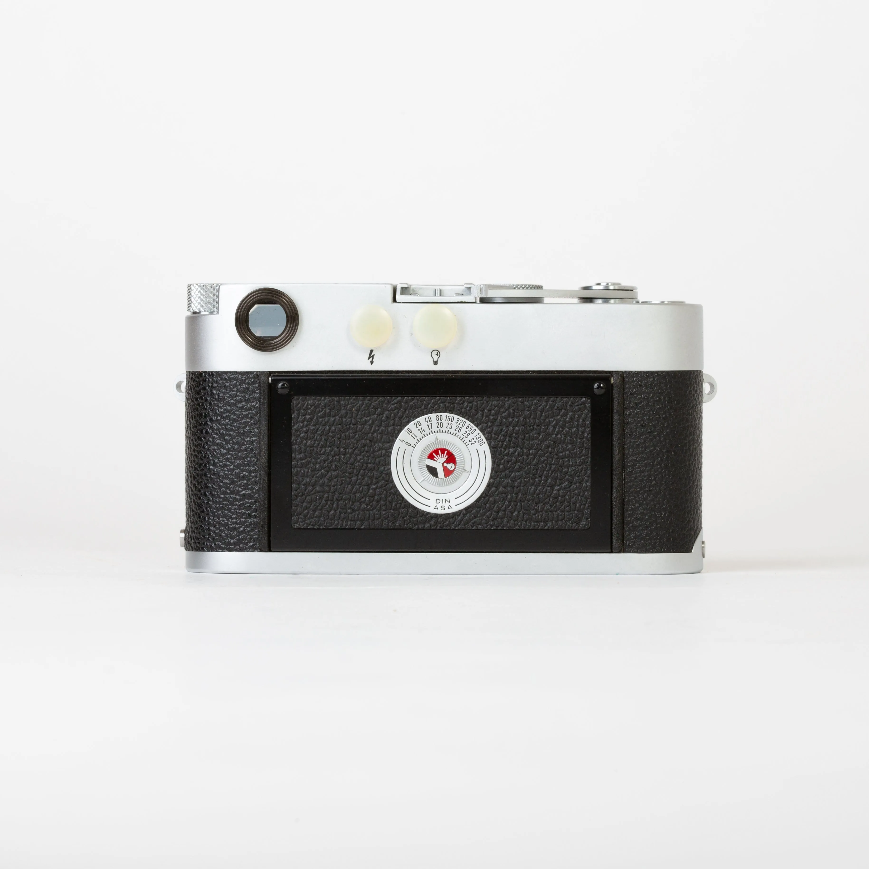 Leica M3 with Leica LEITZ SUMMICRON 50mm f/2 RIGID Silver