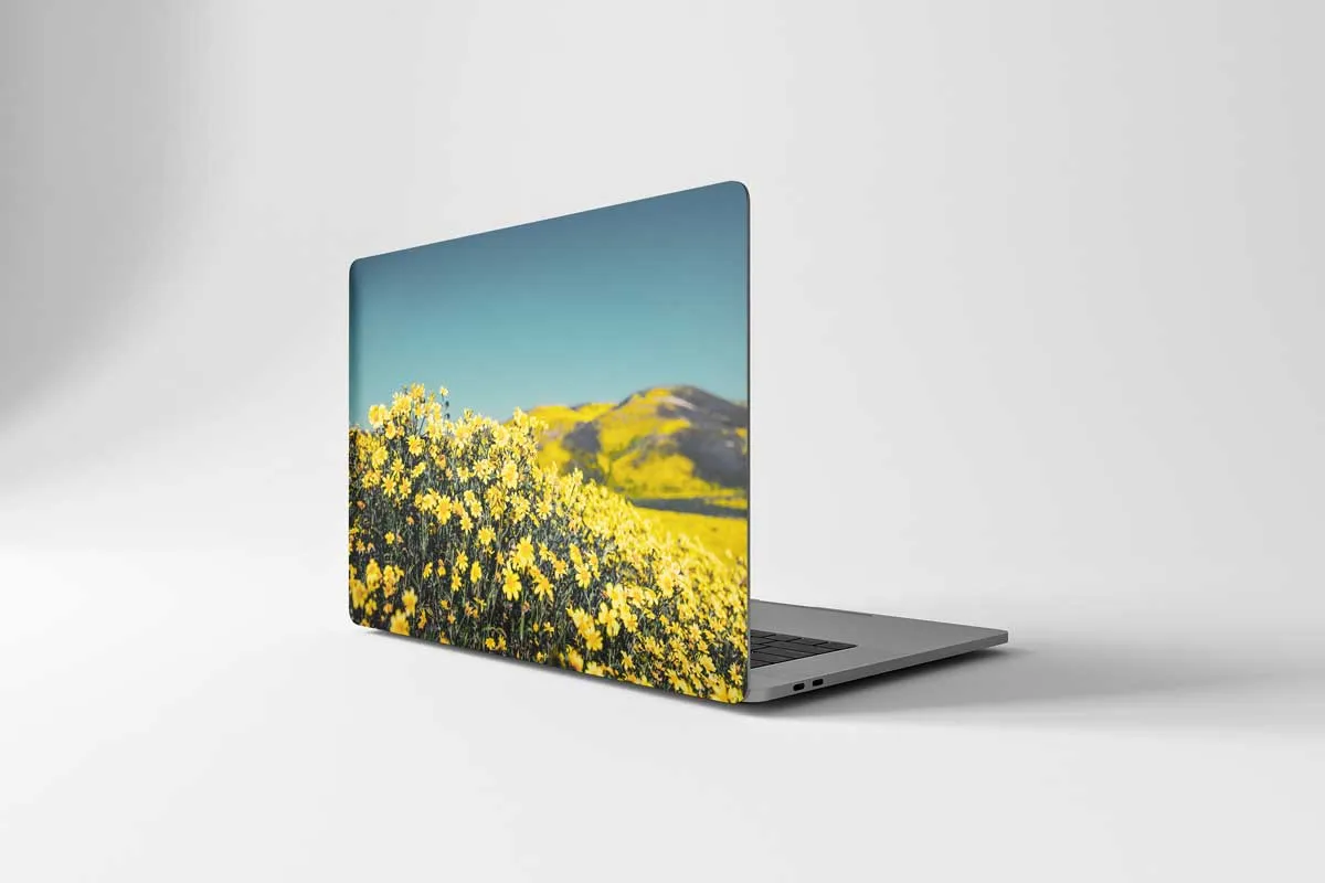 Macbook Hard Shell Case - Yellow Daisy Flowers