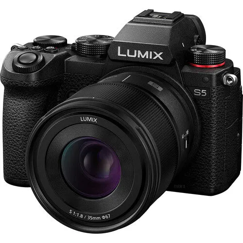 Panasonic LUMIX S 35mm f/1.8 Lens