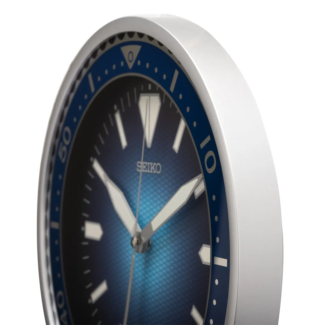 QXA791A Blue Textured Dial Clock