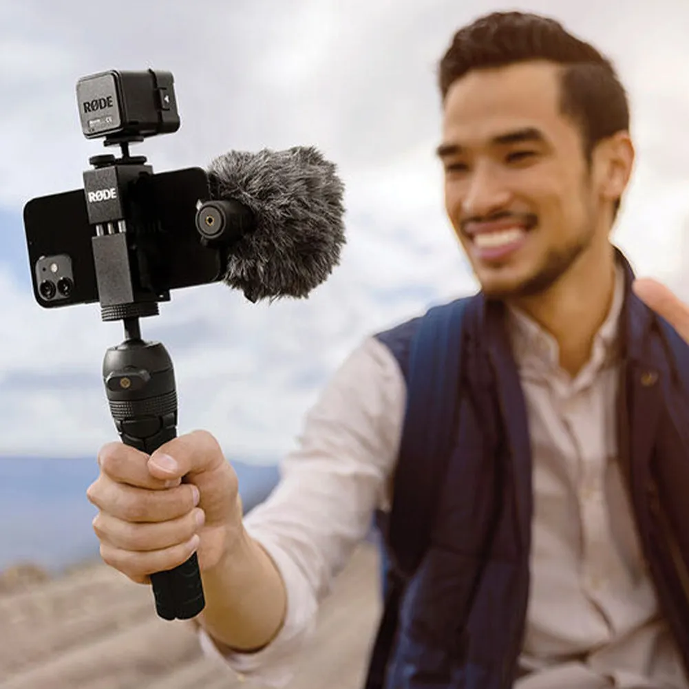 Rode Vlogger Kit iOS Edition with VideoMic Me-L