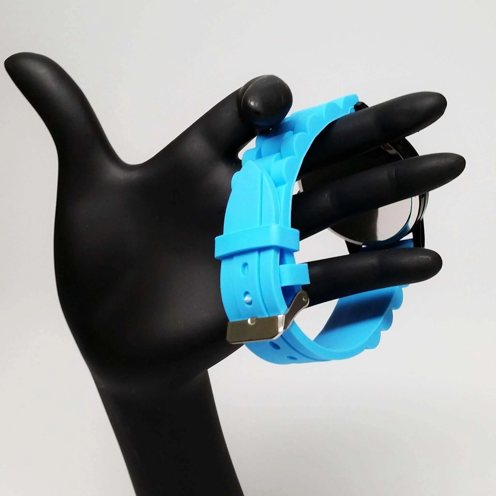 Sporty Silicone Watch in Blue