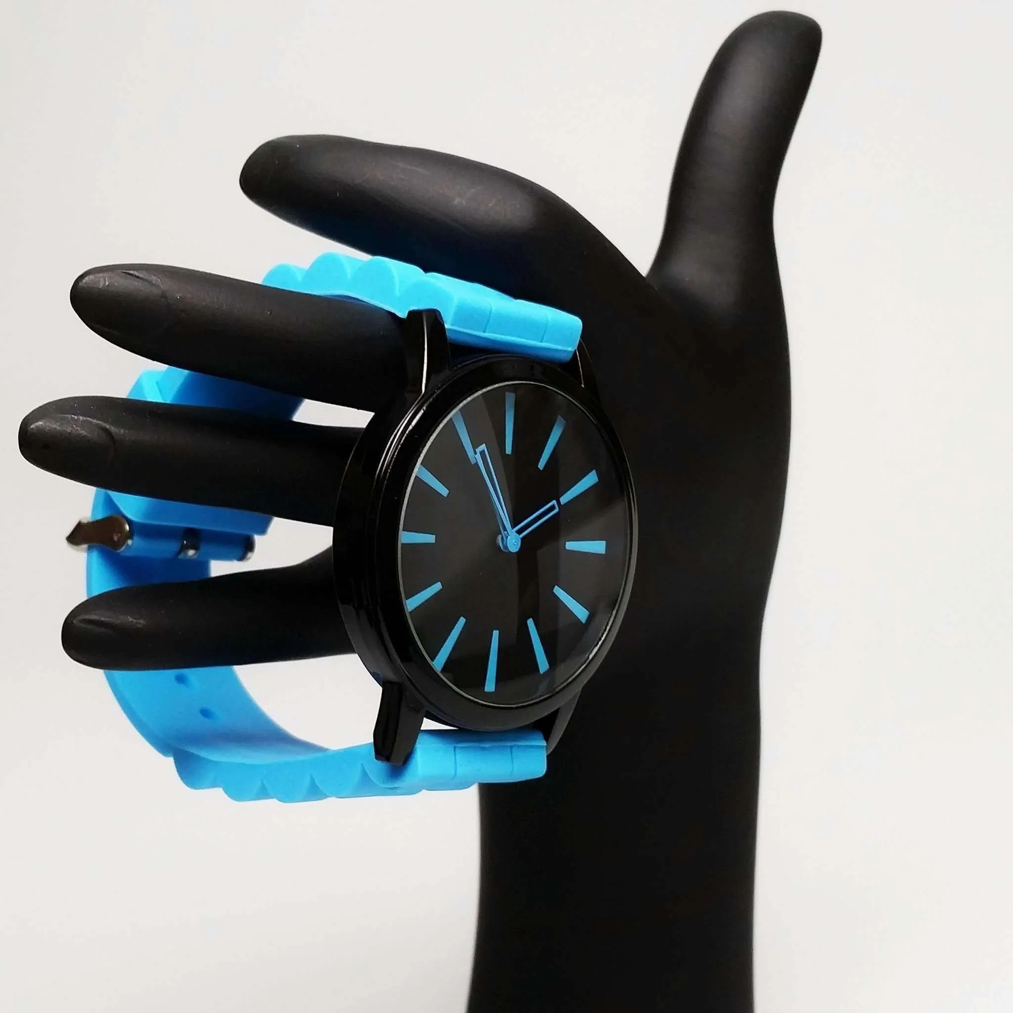 Sporty Silicone Watch in Blue