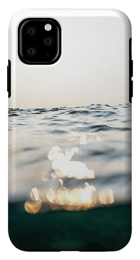 Tahoe Shimmering smoke - Phone Case